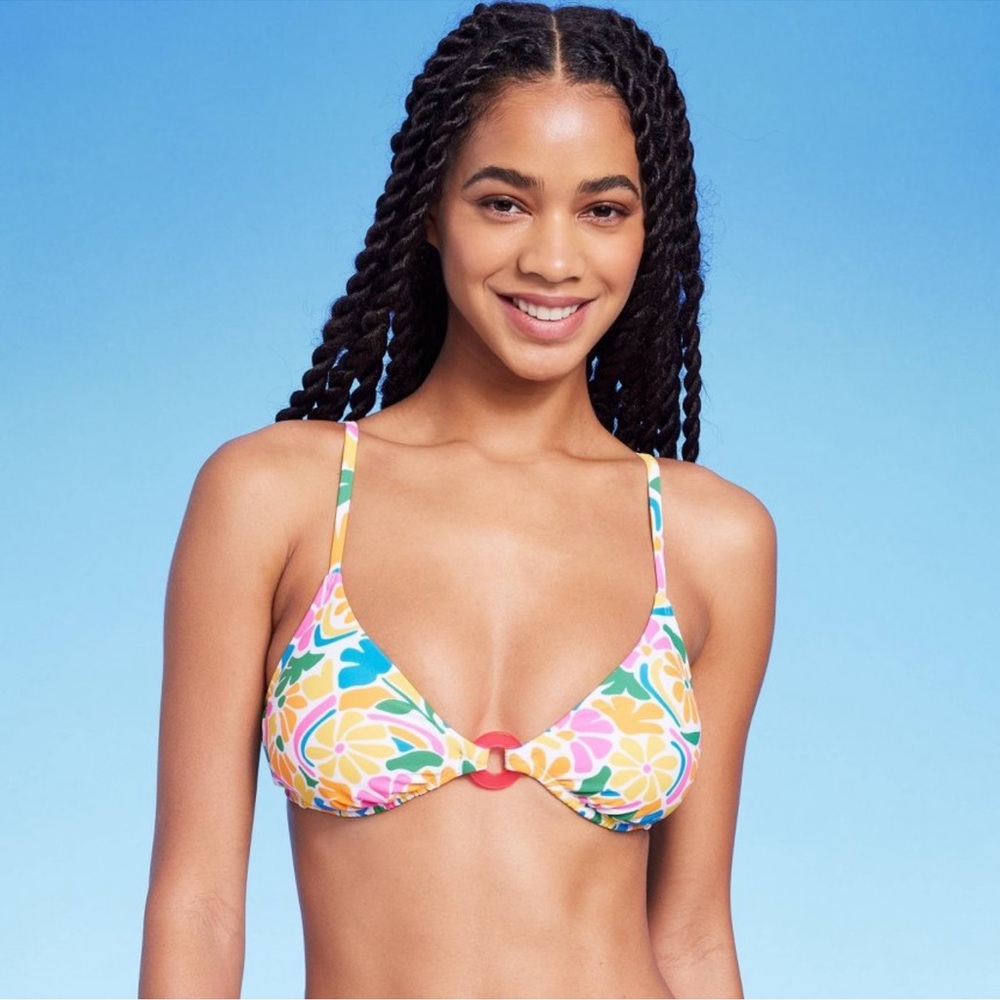 NWT Women'sCenter Front Ring Triangle Bikini Top Wild Fable Multi Floral Print M